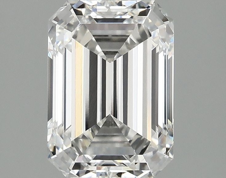 Loose Diamond - EMERALD 2.1ct F VVS1: Loose Diamond - EMERALD 2.1ct F VVS1 Source: This is a real non-mined Diamond that has been grown in a lab Shape: EMERALD Carats: 2.1 Color: F Clarity: VVS1 Certification: IGI Video: