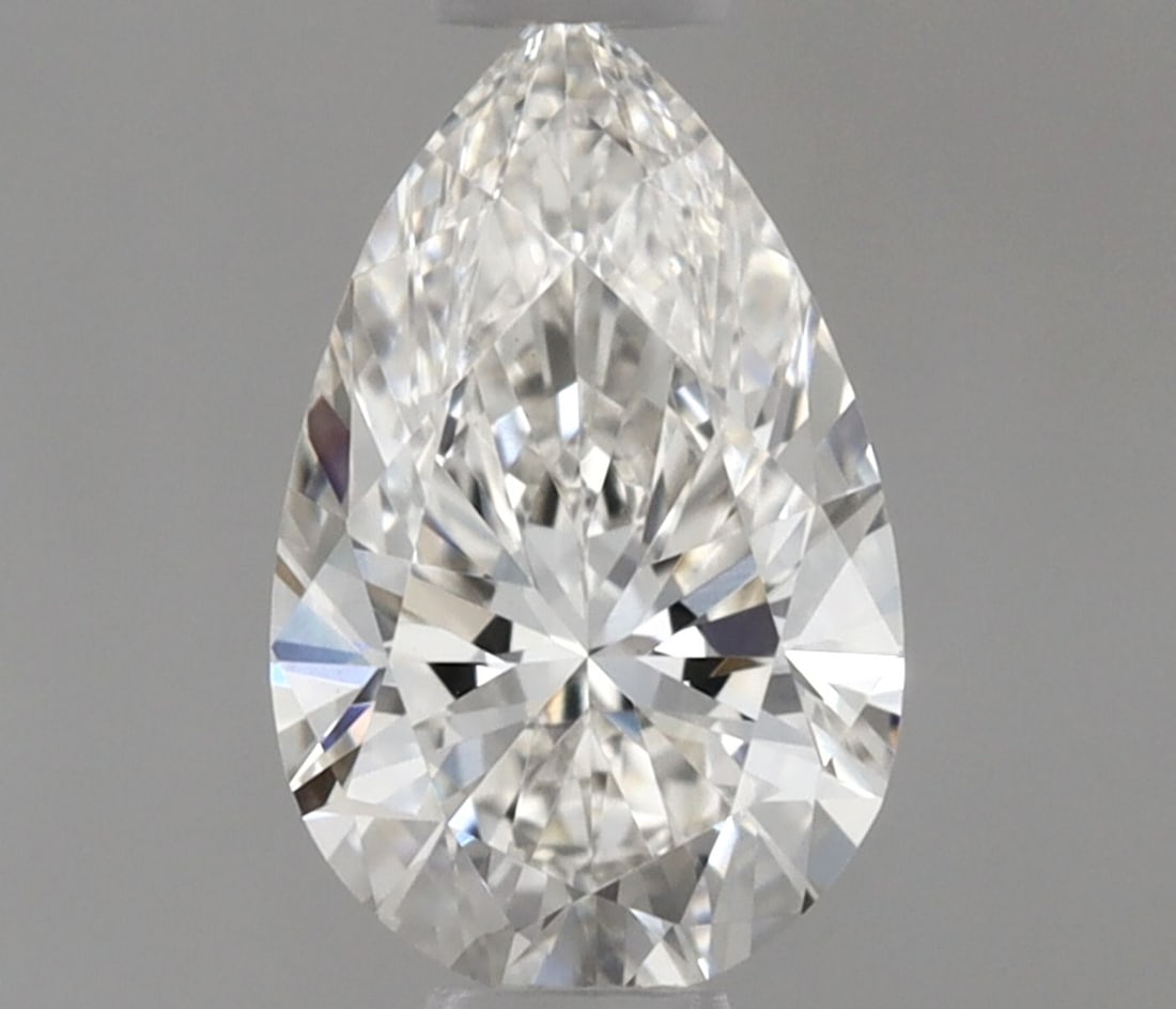 Loose Diamond - PEAR 0.45ct G VVS2: Loose Diamond - PEAR 0.45ct G VVS2 Source: This is a real non-mined Diamond that has been grown in a lab Shape: PEAR Carats: 0.45 Color: G Clarity: VVS2 Certification: NONE Video: