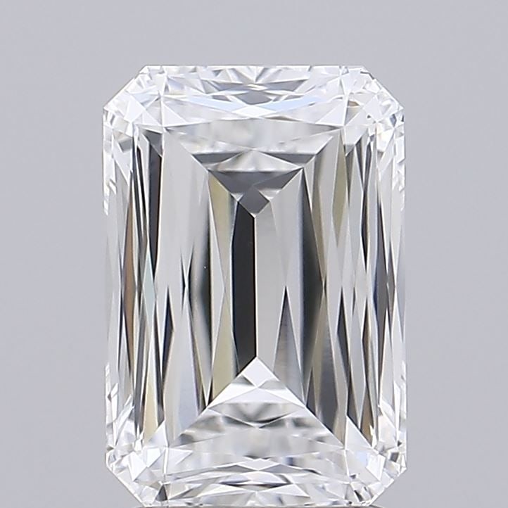 Loose Diamond - RADIANT 2.22ct E VVS1: Loose Diamond - RADIANT 2.22ct E VVS1 Source: This is a real non-mined Diamond that has been grown in a lab Shape: RADIANT Carats: 2.22 Color: E Clarity: VVS1 Certification: IGI Video: Video Link The