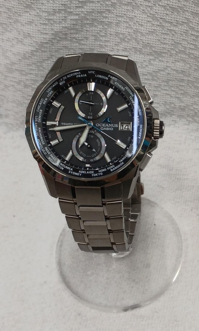 CASIO OCW-S2000 Oceanus Manta men's solar radio wristwatch Japan (1 of 15)