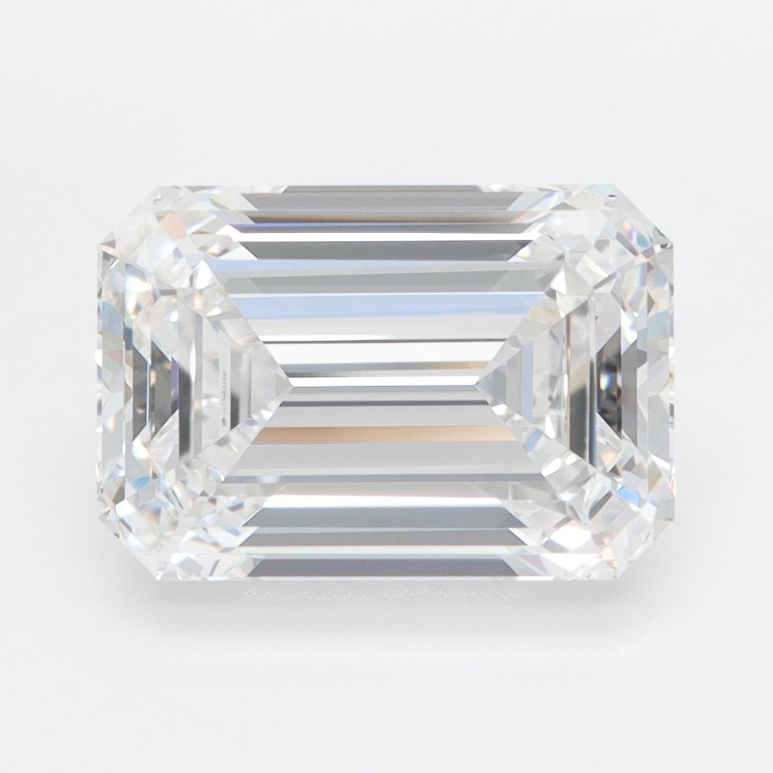 Loose Diamond - EMERALD 4.27ct D VVS1: Loose Diamond - EMERALD 4.27ct D VVS1 Source: This is a real non-mined Diamond that has been grown in a lab Shape: EMERALD Carats: 4.27 Color: D Clarity: VVS1 Certification: IGI Video: