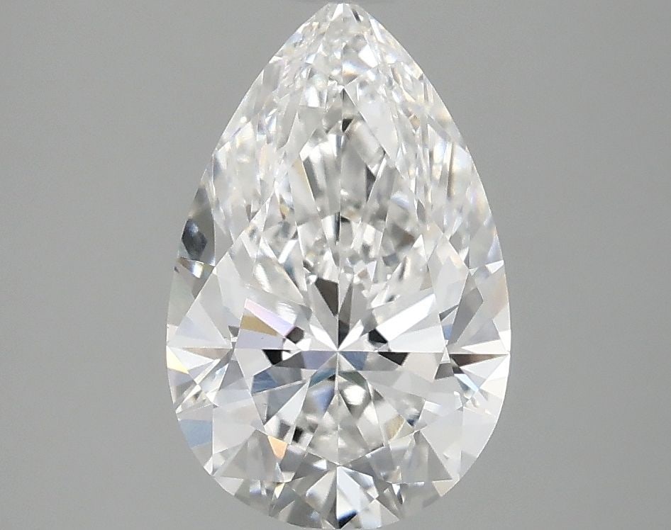 Loose Diamond - PEAR 2.08ct E VVS2: Loose Diamond - PEAR 2.08ct E VVS2 Source: This is a real non-mined Diamond that has been grown in a lab Shape: PEAR Carats: 2.08 Color: E Clarity: VVS2 Certification: IGI Video: