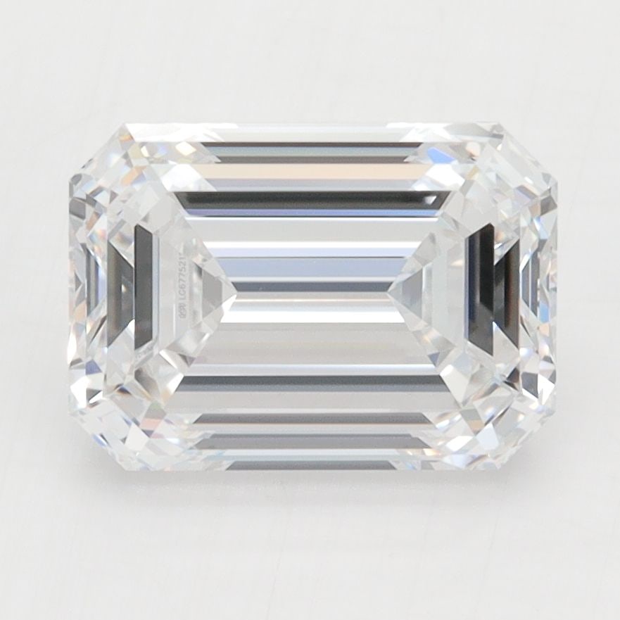 Loose Diamond - EMERALD 3.02ct D VVS1: Loose Diamond - EMERALD 3.02ct D VVS1 Source: This is a real non-mined Diamond that has been grown in a lab Shape: EMERALD Carats: 3.02 Color: D Clarity: VVS1 Certification: IGI Video:
