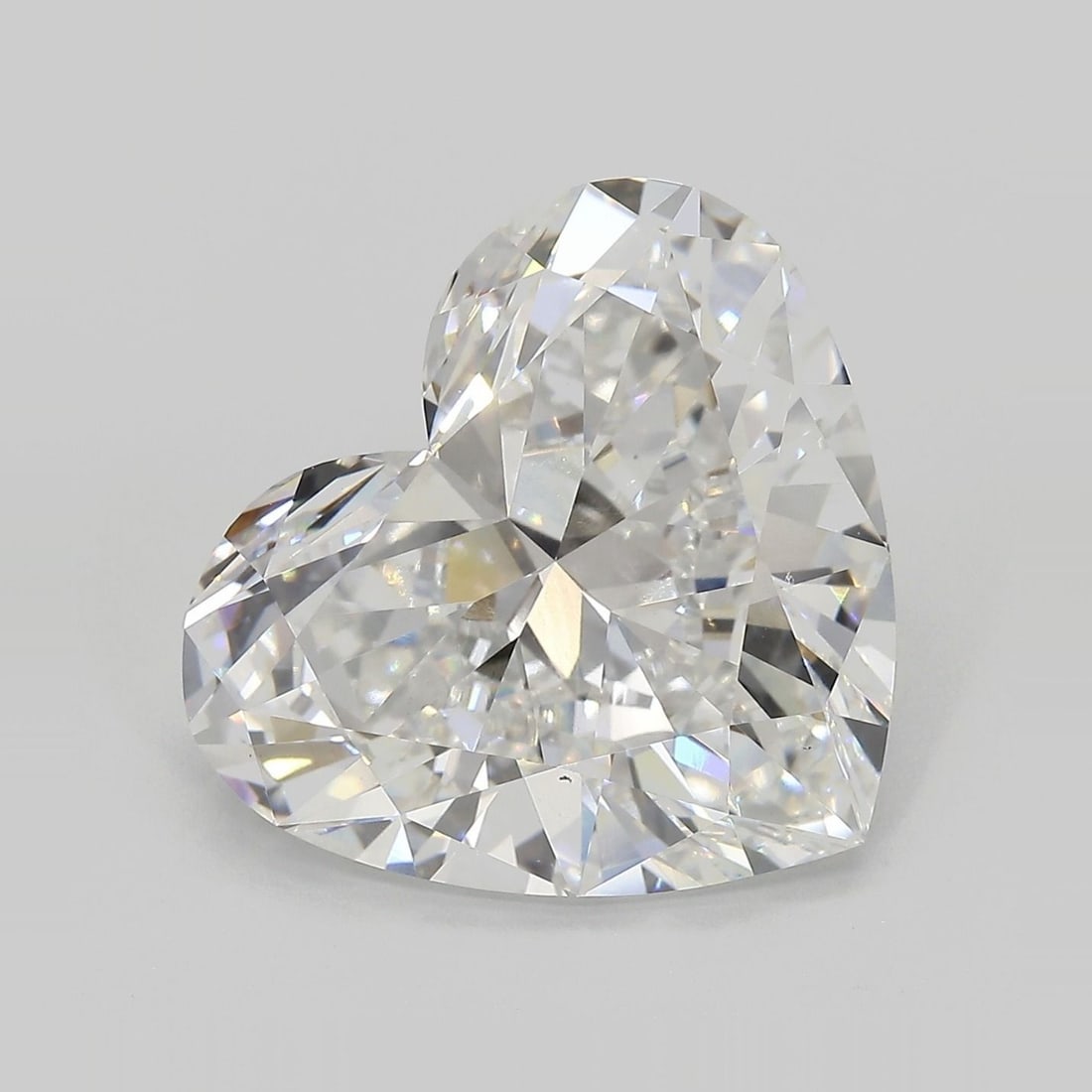 Loose Diamond - HEART 11.52ct E VVS2: Loose Diamond - HEART 11.52ct E VVS2 Source: This is a real non-mined Diamond that has been grown in a lab Shape: HEART Carats: 11.52 Color: E Clarity: VVS2 Certification: IGI Video: