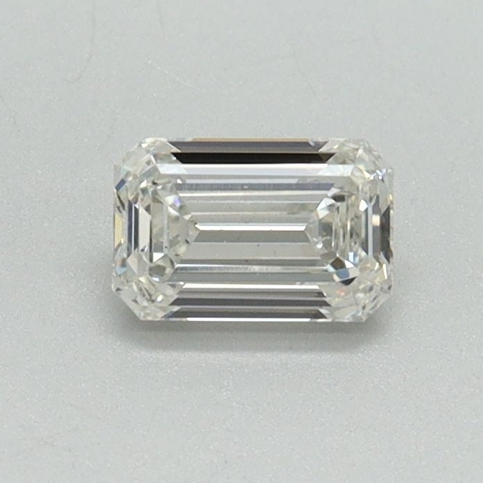 Loose Diamond - EMERALD 0.45ct G VS1: Loose Diamond - EMERALD 0.45ct G VS1 Source: This is a real non-mined Diamond that has been grown in a lab Shape: EMERALD Carats: 0.45 Color: G Clarity: VS1 Certification: IGI Video: Video Link The