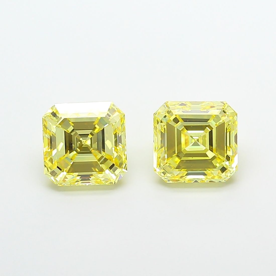 Loose Diamond - ASSCHER 3.51ct Fancy Intense Yellow VS1: Loose Diamond - ASSCHER 3.51ct Fancy Intense Yellow VS1 Source: This is a real non-mined Diamond that has been grown in a lab Shape: ASSCHER Carats: 3.51 Color: Fancy Intense Yellow Certification: IGI