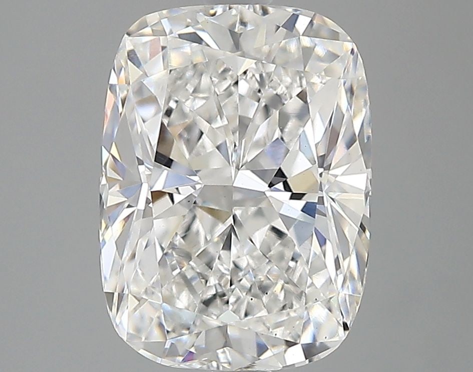 Loose Diamond - CUSHION MODIFIED 2.6ct E VS1: Loose Diamond - CUSHION MODIFIED 2.6ct E VS1 Source: This is a real non-mined Diamond that has been grown in a lab Shape: CUSHION MODIFIED Carats: 2.6 Color: E Clarity: VS1 Certification: IGI Video: