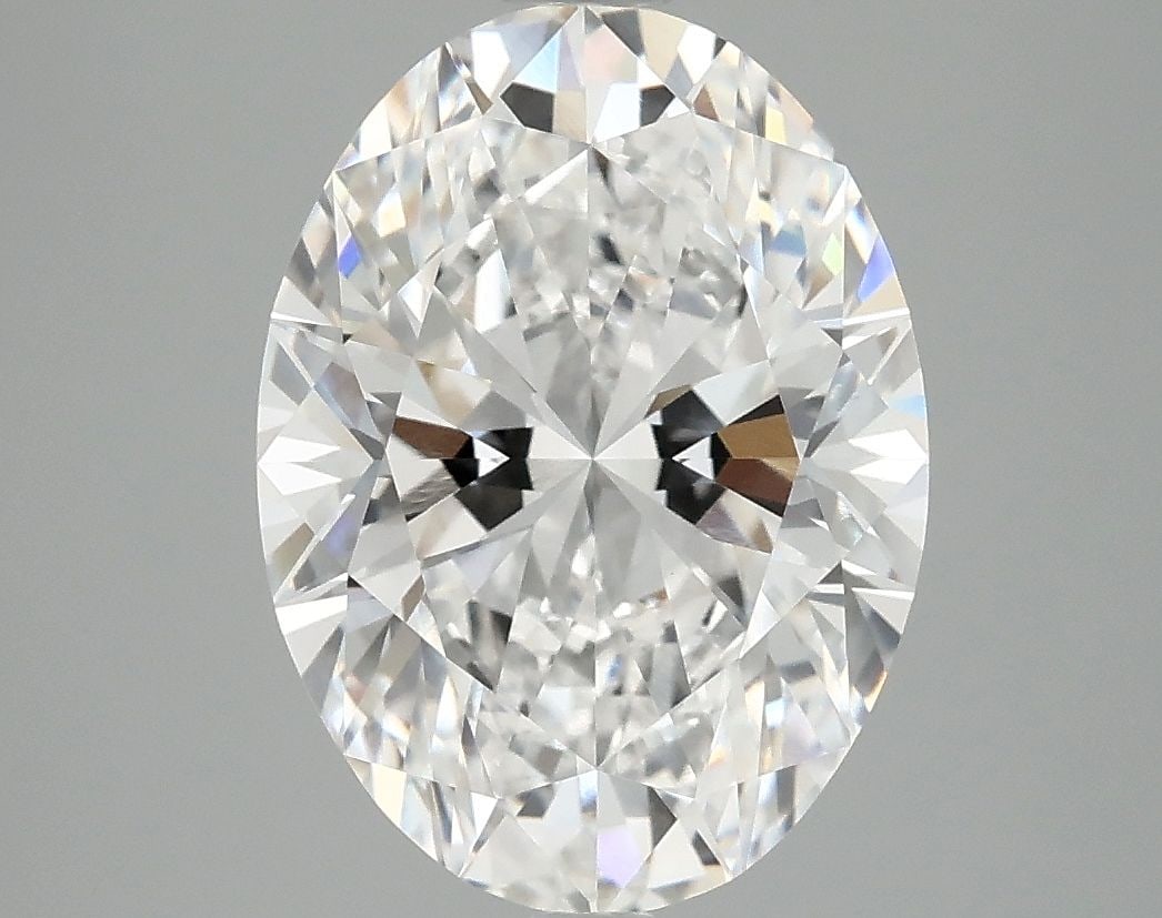 Loose Diamond - OVAL 4.04ct E VVS2: Loose Diamond - OVAL 4.04ct E VVS2 Source: This is a real non-mined Diamond that has been grown in a lab Shape: OVAL Carats: 4.04 Color: E Clarity: VVS2 Certification: IGI Video: