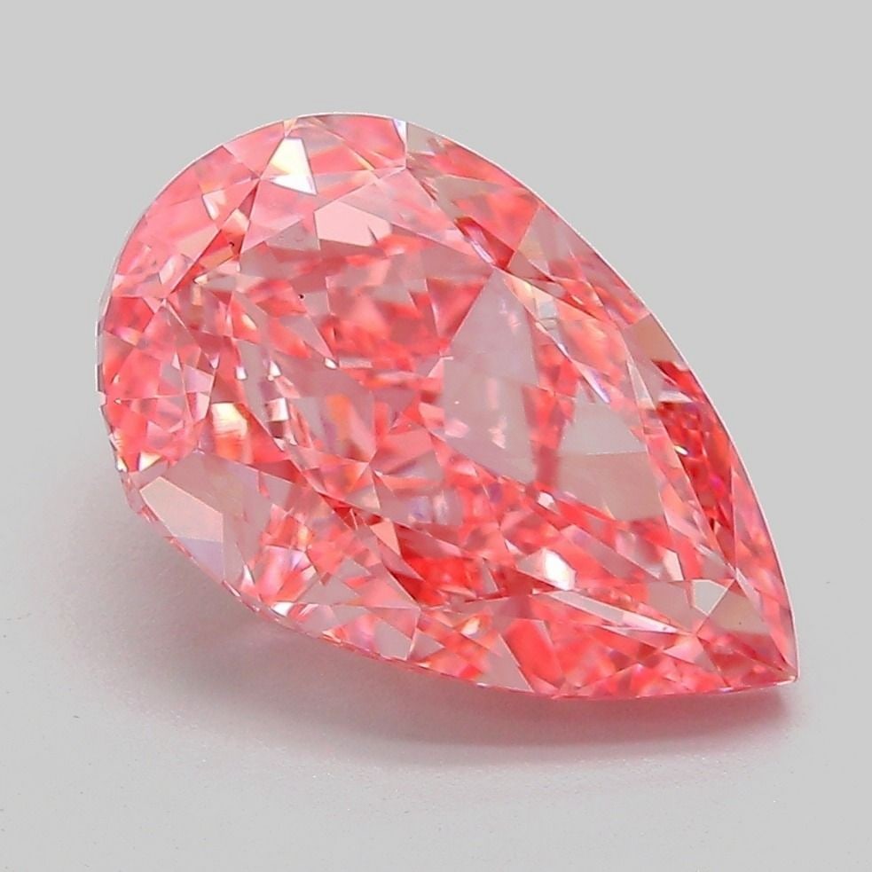 Loose Diamond - PEAR 4.0ct Fancy Vivid Pink VS2: Loose Diamond - PEAR 4.0ct Fancy Vivid Pink VS2 Source: This is a real non-mined Diamond that has been grown in a lab Shape: PEAR Carats: 4.0 Color: Fancy Vivid Pink Certification: IGI Video: