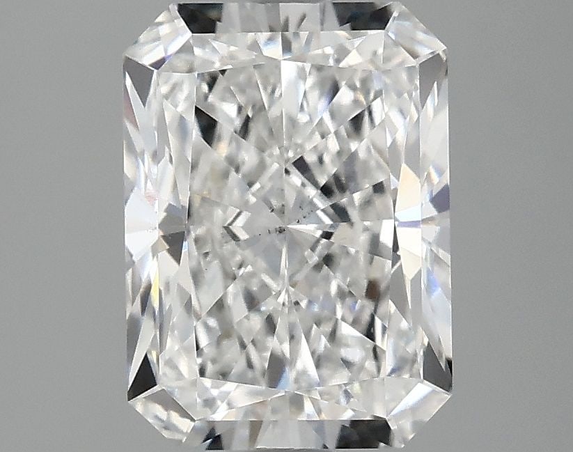 Loose Diamond - RADIANT 2.08ct E VS2: Loose Diamond - RADIANT 2.08ct E VS2 Source: This is a real non-mined Diamond that has been grown in a lab Shape: RADIANT Carats: 2.08 Color: E Clarity: VS2 Certification: IGI Video: