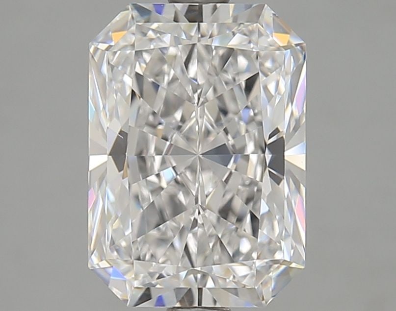 Loose Diamond - RADIANT 3.02ct D IF: Loose Diamond - RADIANT 3.02ct D IF Source: This is a real non-mined Diamond that has been grown in a lab Shape: RADIANT Carats: 3.02 Color: D Clarity: IF Certification: GIA Video: