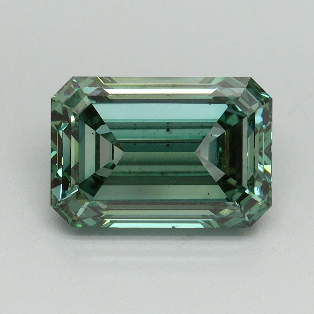 Loose Diamond - EMERALD 3.07ct Fancy Vivid Green VS2: Loose Diamond - EMERALD 3.07ct Fancy Vivid Green VS2 Source: This is a real non-mined Diamond that has been grown in a lab Shape: EMERALD Carats: 3.07 Color: Fancy Vivid Green Certification: IGI Video