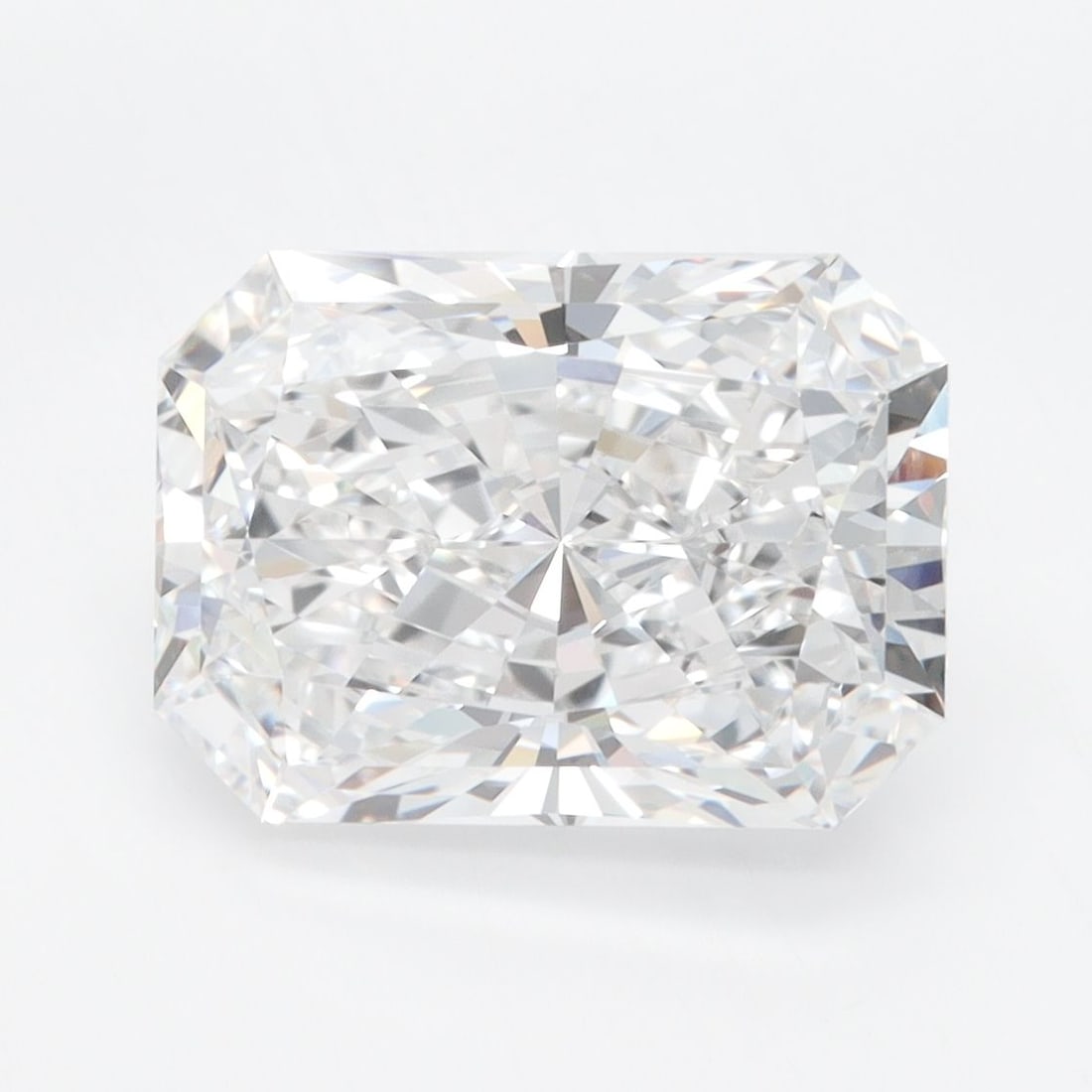 Loose Diamond - RADIANT 4.06ct D FL: Loose Diamond - RADIANT 4.06ct D FL Source: This is a real non-mined Diamond that has been grown in a lab Shape: RADIANT Carats: 4.06 Color: D Clarity: FL Certification: GIA The Diamond Depot Guarante