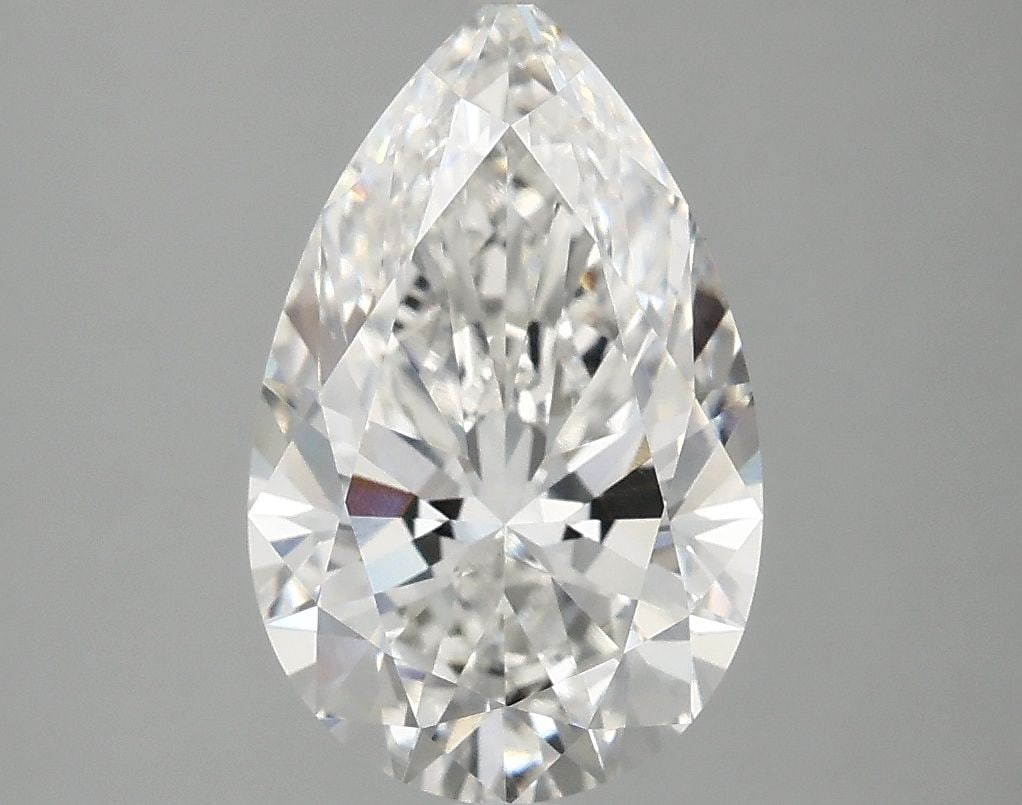 Loose Diamond - PEAR 2.59ct E VS1: Loose Diamond - PEAR 2.59ct E VS1 Source: This is a real non-mined Diamond that has been grown in a lab Shape: PEAR Carats: 2.59 Color: E Clarity: VS1 Certification: IGI Video: Video Link The Diamond