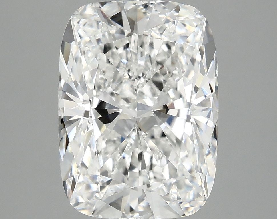 Loose Diamond - CUSHION MODIFIED 4.1ct E VVS2: Loose Diamond - CUSHION MODIFIED 4.1ct E VVS2 Source: This is a real non-mined Diamond that has been grown in a lab Shape: CUSHION MODIFIED Carats: 4.1 Color: E Clarity: VVS2 Certification: IGI Video: