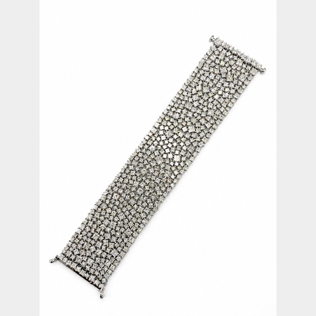 81.20 Ct Diamond Bracelet in Platinum and 18K White Gold (1 of 3)