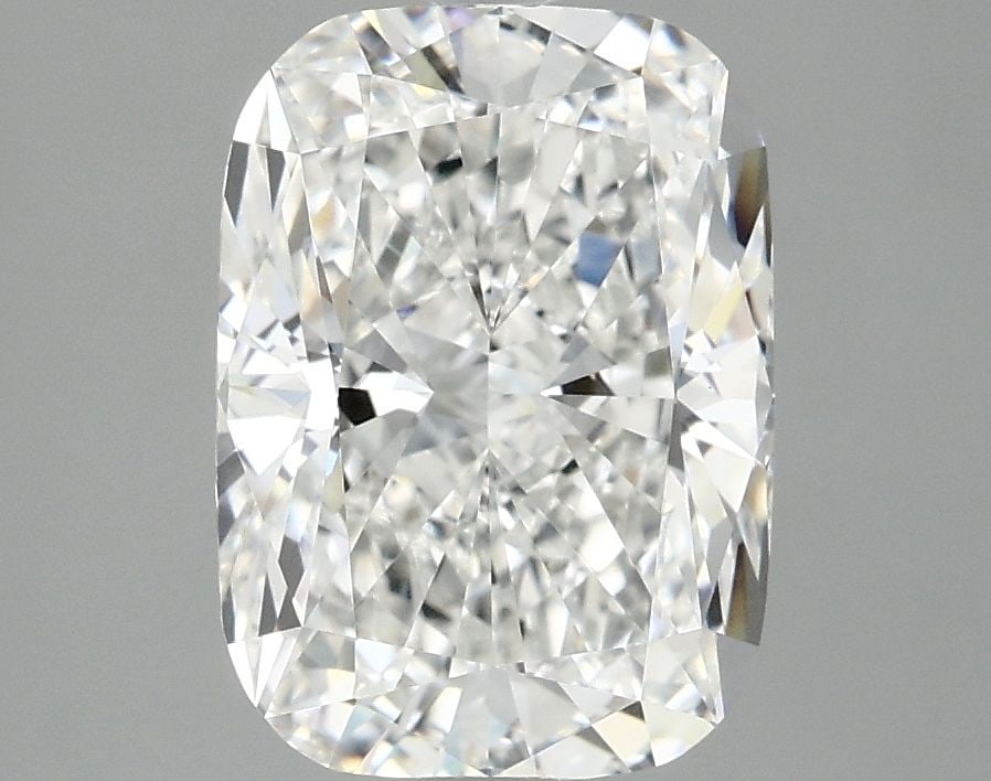Loose Diamond - CUSHION MODIFIED 3.05ct E VVS2: Loose Diamond - CUSHION MODIFIED 3.05ct E VVS2 Source: This is a real non-mined Diamond that has been grown in a lab Shape: CUSHION MODIFIED Carats: 3.05 Color: E Clarity: VVS2 Certification: IGI Vide