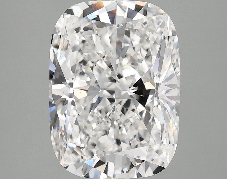 Loose Diamond - CUSHION MODIFIED 3.05ct E VS2: Loose Diamond - CUSHION MODIFIED 3.05ct E VS2 Source: This is a real non-mined Diamond that has been grown in a lab Shape: CUSHION MODIFIED Carats: 3.05 Color: E Clarity: VS2 Certification: IGI Video: