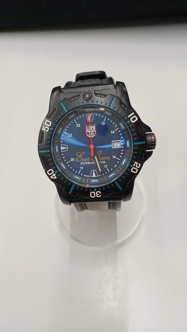 LUMINOX 8800EG-LTD Ever Green Edition mens wristwatch (1 of 12)