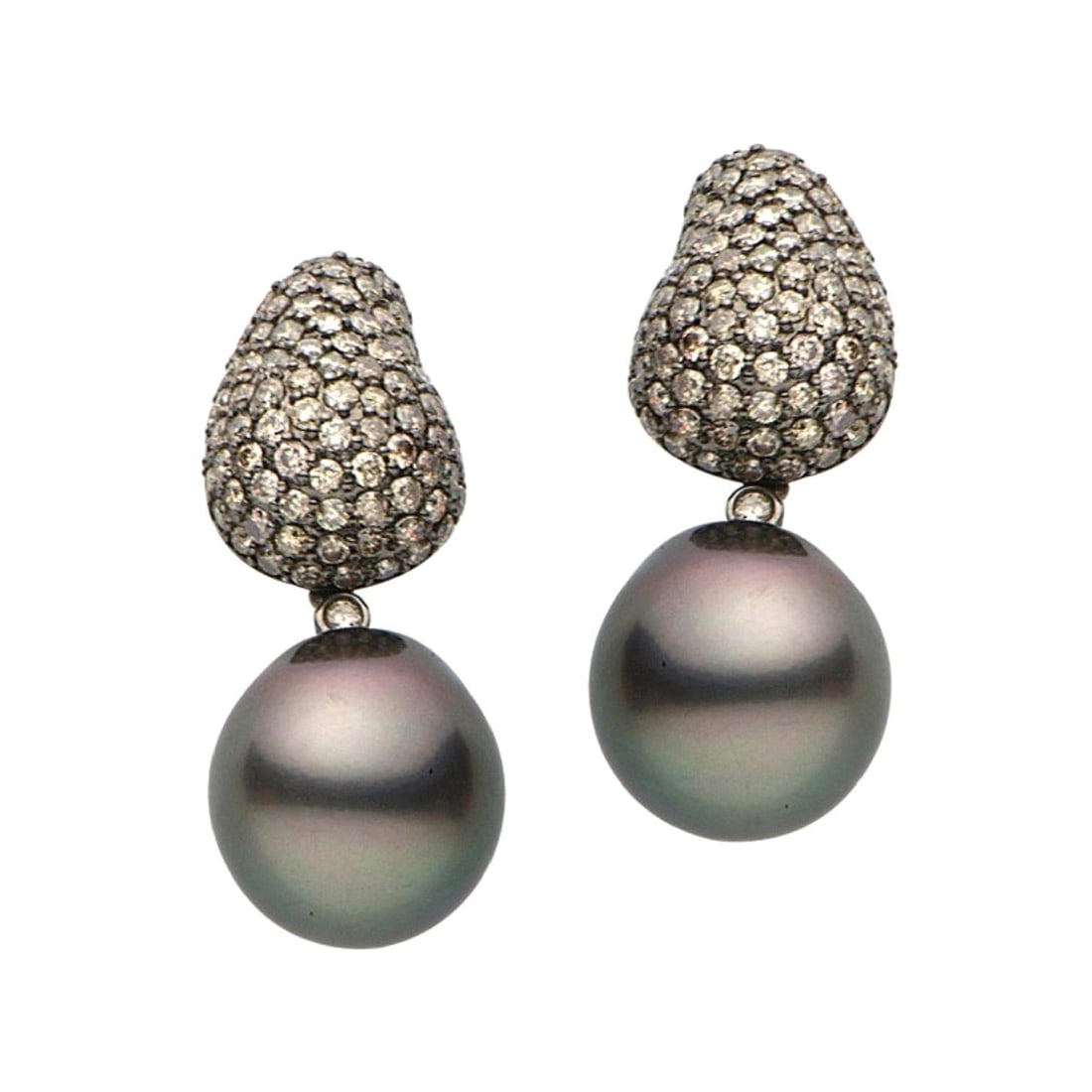 Tahitian Pearl Champagne Diamond Drop Earrings 2.65 Carats 18K White Gold: Tahitian Pearl Champagne Diamond Drop Earrings 2.65 Carats 18K White Gold Elevate your elegance with these stunning Tahitian Pearl and Champagne Diamond Drop Earrings, crafted in luxurious 18K white
