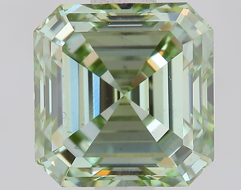 Loose Diamond - ASSCHER 1.38ct Fancy Vivid Green VS2: Loose Diamond - ASSCHER 1.38ct Fancy Vivid Green VS2 Source: This is a real non-mined Diamond that has been grown in a lab Shape: ASSCHER Carats: 1.38 Color: Fancy Vivid Green Certification: IGI