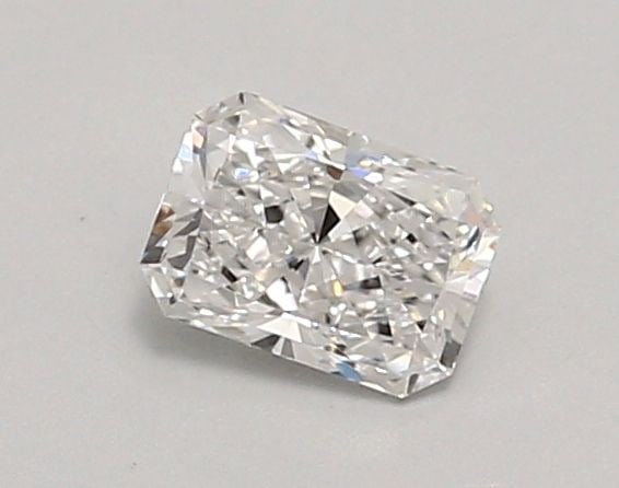Loose Diamond - RADIANT 0.62ct D VVS1: Loose Diamond - RADIANT 0.62ct D VVS1 Source: This is a real non-mined Diamond that has been grown in a lab Shape: RADIANT Carats: 0.62 Color: D Clarity: VVS1 Certification: IGI Video: