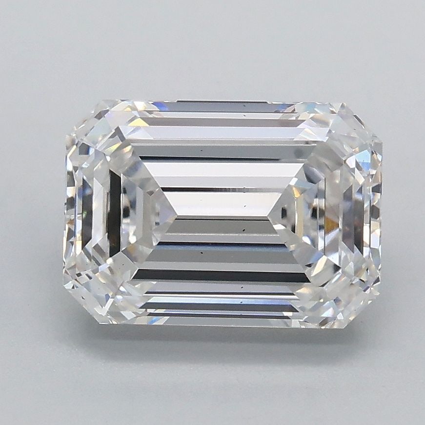 Loose Diamond - EMERALD 2.09ct E VS2: Loose Diamond - EMERALD 2.09ct E VS2 Source: This is a real non-mined Diamond that has been grown in a lab Shape: EMERALD Carats: 2.09 Color: E Clarity: VS2 Certification: IGI Video: