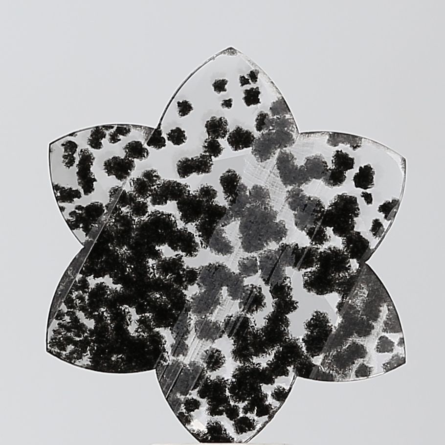 Loose Diamond - OTHER 2.66ct Salt and Pepper I2: Loose Diamond - OTHER 2.66ct Salt and Pepper I2 Source: This is a real non-mined Diamond that has been grown in a lab Shape: OTHER Carats: 2.66 Color: Salt and Pepper Certification: NONE Video: