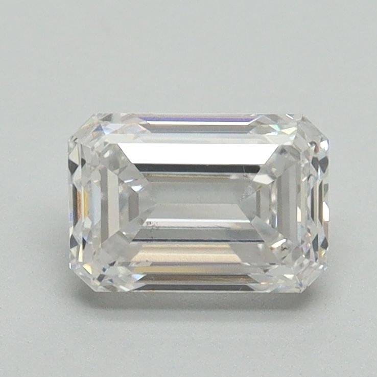 Loose Diamond - EMERALD 1.07ct D VS2: Loose Diamond - EMERALD 1.07ct D VS2 Source: This is a real non-mined Diamond that has been grown in a lab Shape: EMERALD Carats: 1.07 Color: D Clarity: VS2 Certification: NONE Video: