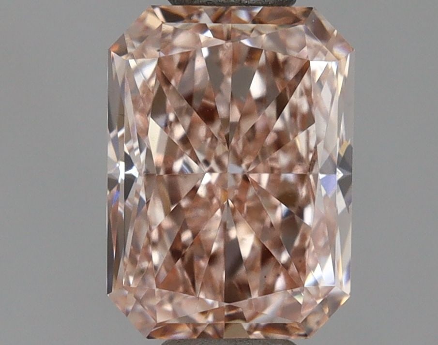 Loose Diamond - RADIANT 1.0ct Fancy Vivid Pink VS1: Loose Diamond - RADIANT 1.0ct Fancy Vivid Pink VS1 Source: This is a real non-mined Diamond that has been grown in a lab Shape: RADIANT Carats: 1.0 Color: Fancy Vivid Pink Certification: NONE Video: