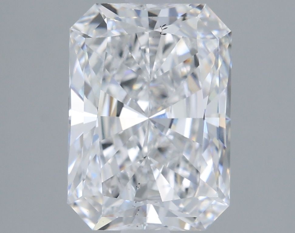 Loose Diamond - RADIANT 2.54ct D VS2: Loose Diamond - RADIANT 2.54ct D VS2 Source: This is a real non-mined Diamond that has been grown in a lab Shape: RADIANT Carats: 2.54 Color: D Clarity: VS2 Certification: IGI Video: Video Link The