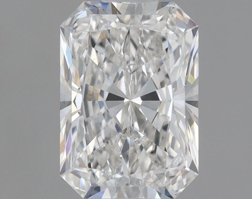 Loose Diamond - RADIANT 2.04ct E VS1: Loose Diamond - RADIANT 2.04ct E VS1 Source: This is a real non-mined Diamond that has been grown in a lab Shape: RADIANT Carats: 2.04 Color: E Clarity: VS1 Certification: GIA Video: