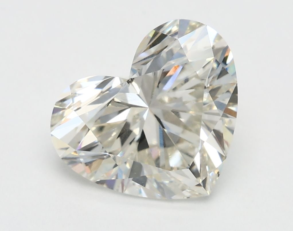 Loose Diamond - HEART 2.02ct H SI1: Loose Diamond - HEART 2.02ct H SI1 Source: This is a real non-mined Diamond that has been grown in a lab Shape: HEART Carats: 2.02 Color: H Clarity: SI1 Certification: IGI Video: Video Link The