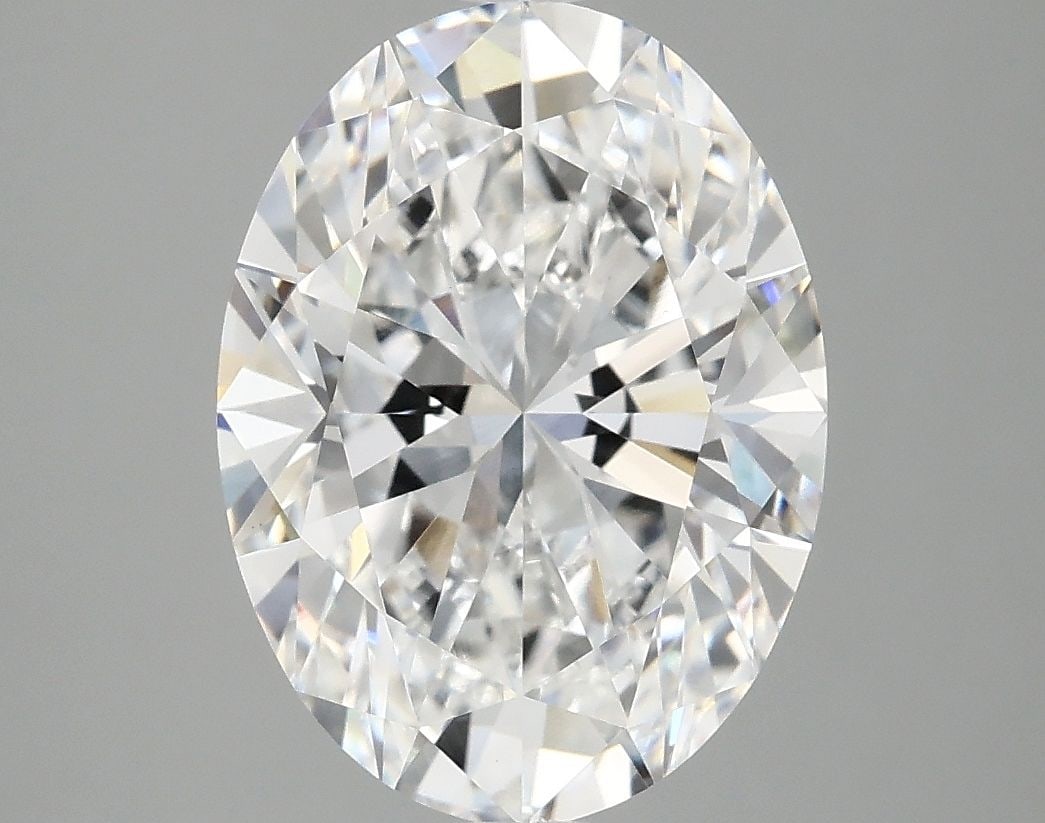 Loose Diamond - OVAL 3.87ct D VVS2: Loose Diamond - OVAL 3.87ct D VVS2 Source: This is a real non-mined Diamond that has been grown in a lab Shape: OVAL Carats: 3.87 Color: D Clarity: VVS2 Certification: IGI Video: