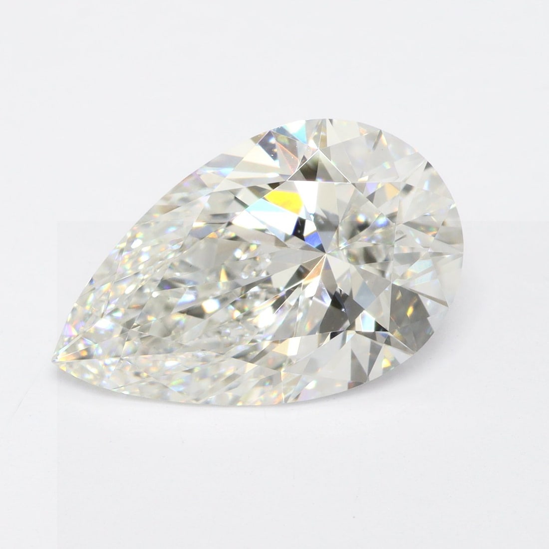 Loose Diamond - PEAR 2.49ct F VVS2: Loose Diamond - PEAR 2.49ct F VVS2 Source: This is a real non-mined Diamond that has been grown in a lab Shape: PEAR Carats: 2.49 Color: F Clarity: VVS2 Certification: IGI Video: