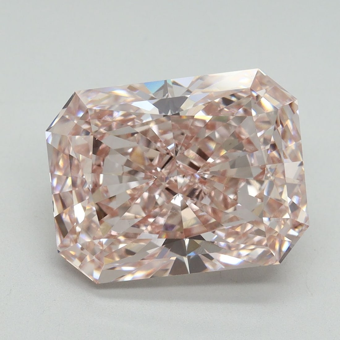 Loose Diamond - RADIANT 7.55ct Fancy Intense Pink VS1: Loose Diamond - RADIANT 7.55ct Fancy Intense Pink VS1 Source: This is a real non-mined Diamond that has been grown in a lab Shape: RADIANT Carats: 7.55 Color: Fancy Intense Pink Certification: IGI Vid
