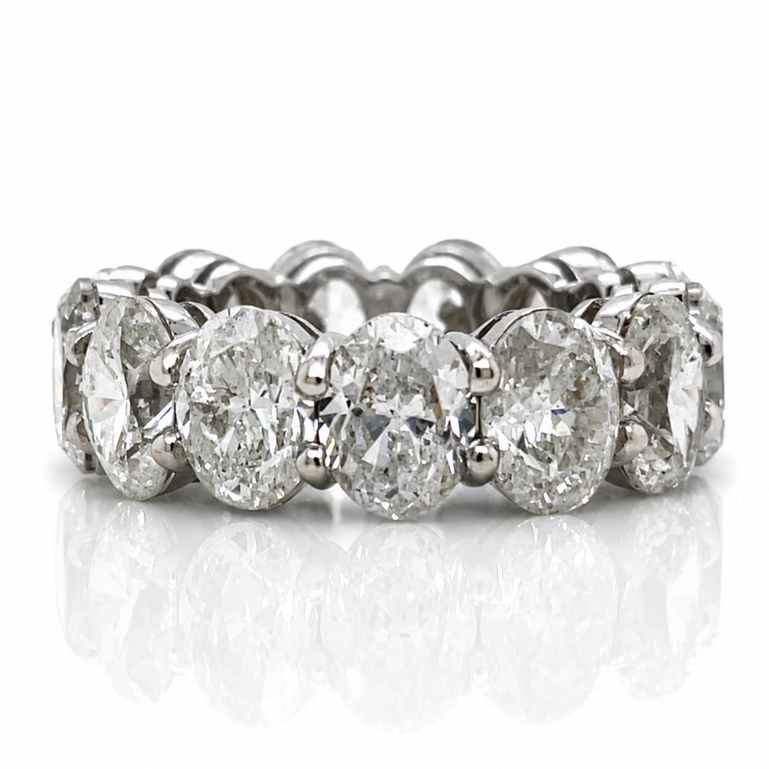 Platinum Eternity Ring with 13 Oval Diamonds 13.50 Ct (1 of 3)