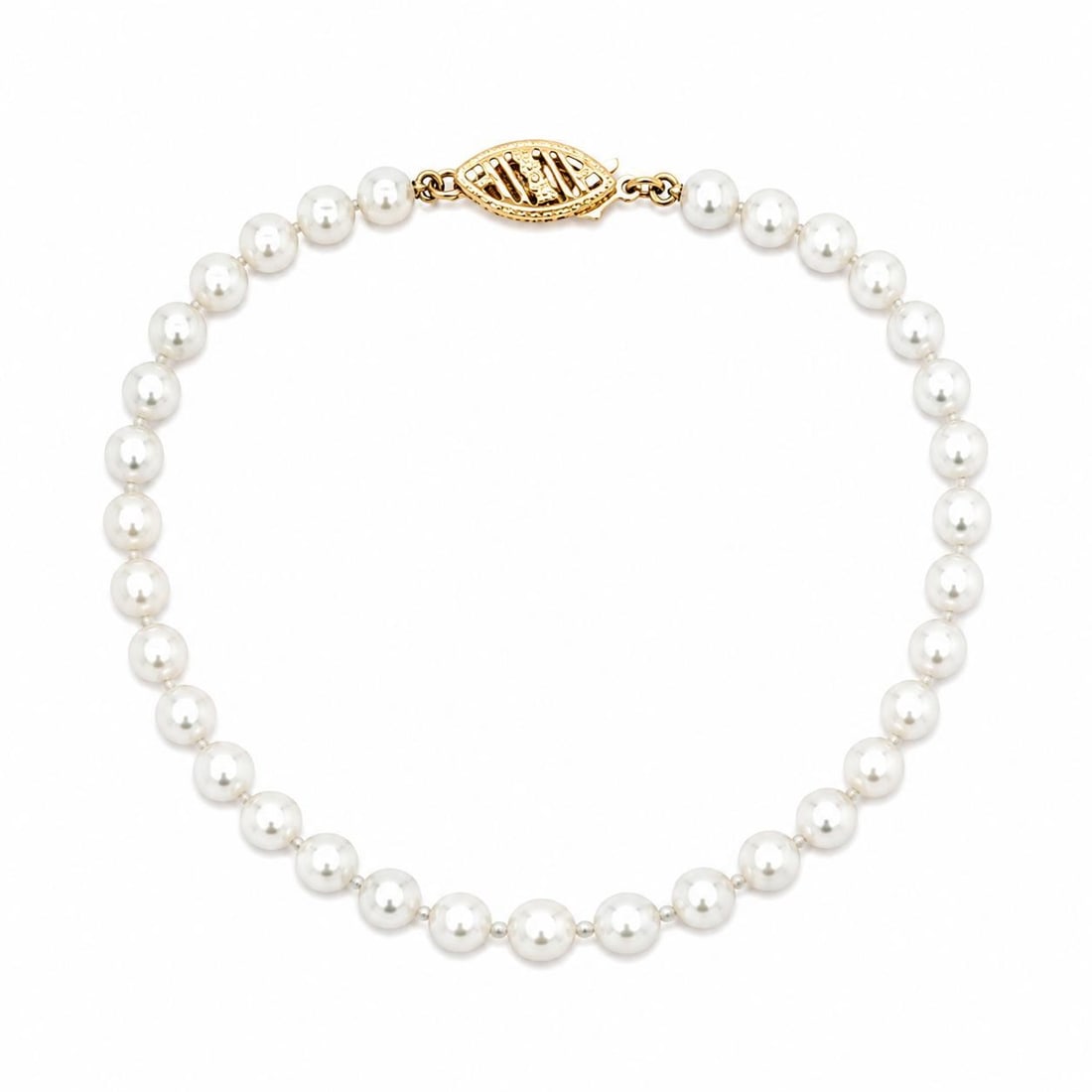 Unbranded Cultured Pearl Beaded Bracelet 14k Yellow Gold Clasp 7.5 in: Unbranded Cultured Pearl Beaded Bracelet 14k Yellow Gold Clasp 7.5 in Petite strand bracelet featuring 42 genuine cultured white pearls with good luster, finished with a 14k yellow gold hook push clas