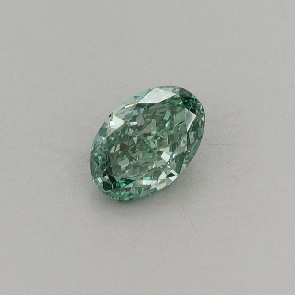 Loose Diamond - OVAL 0.49ct Fancy Vivid Green VS2: Loose Diamond - OVAL 0.49ct Fancy Vivid Green VS2 Source: This is a real non-mined Diamond that has been grown in a lab Shape: OVAL Carats: 0.49 Color: Fancy Vivid Green Certification: IGI Video: