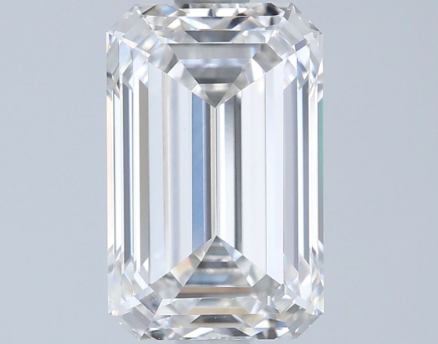 Loose Diamond - EMERALD 1.7ct G VVS2: Loose Diamond - EMERALD 1.7ct G VVS2 Source: This is a real non-mined Diamond that has been grown in a lab Shape: EMERALD Carats: 1.7 Color: G Clarity: VVS2 Certification: IGI Video: Video Link The