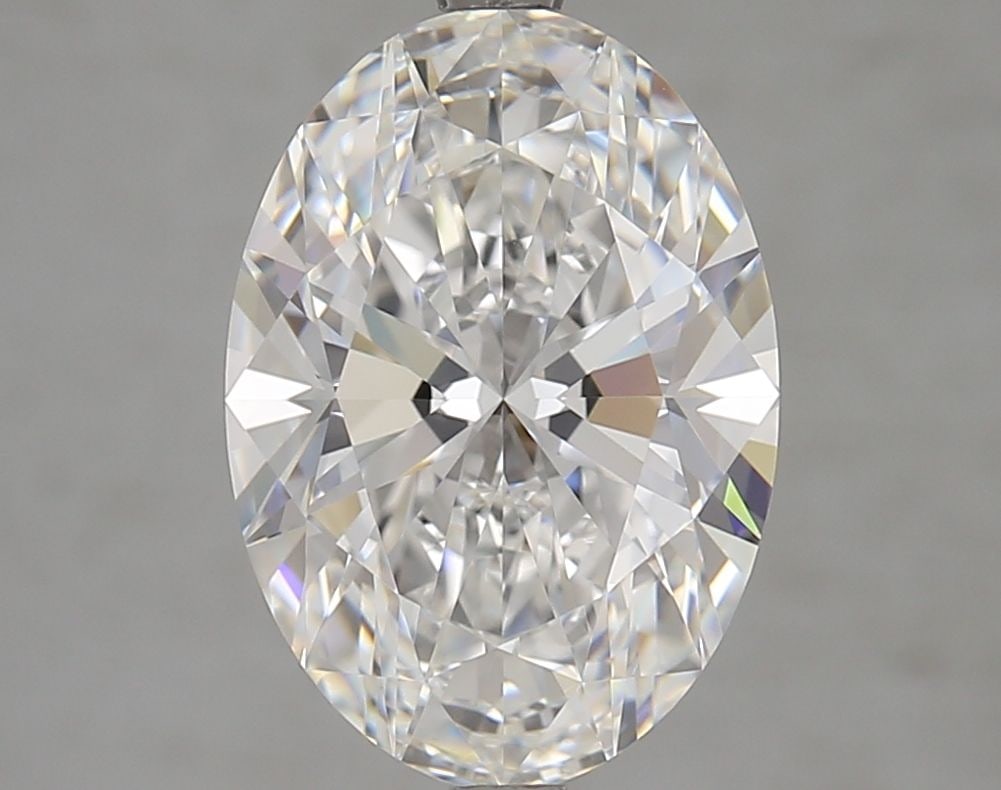 Loose Diamond - OVAL 4.08ct E VVS1: Loose Diamond - OVAL 4.08ct E VVS1 Source: This is a real non-mined Diamond that has been grown in a lab Shape: OVAL Carats: 4.08 Color: E Clarity: VVS1 Certification: GIA Video: Video Link The