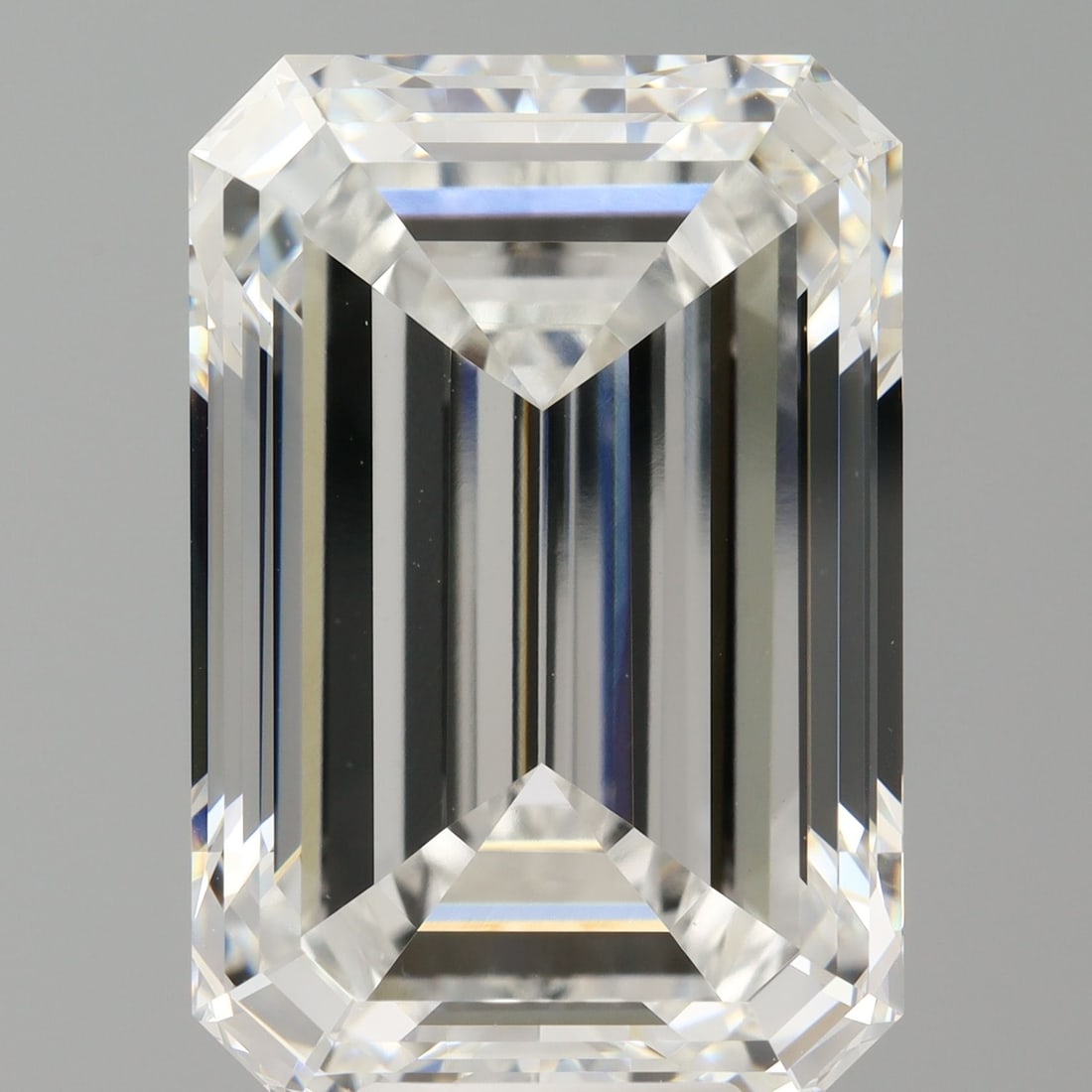 Loose Diamond - EMERALD 10.03ct F VVS2: Loose Diamond - EMERALD 10.03ct F VVS2 Source: This is a real non-mined Diamond that has been grown in a lab Shape: EMERALD Carats: 10.03 Color: F Clarity: VVS2 Certification: IGI Video: