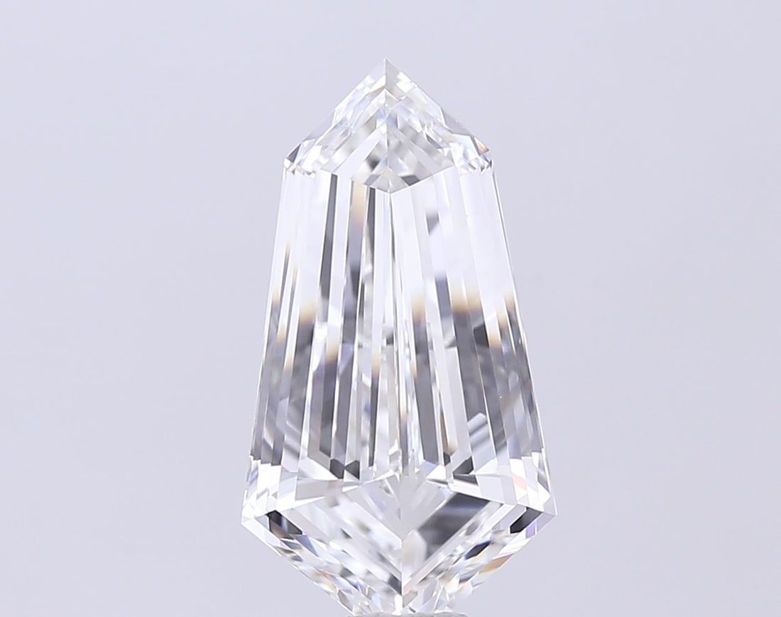 Loose Diamond - HEXAGONAL 5.61ct F VVS2: Loose Diamond - HEXAGONAL 5.61ct F VVS2 Source: This is a real non-mined Diamond that has been grown in a lab Shape: HEXAGONAL Carats: 5.61 Color: F Clarity: VVS2 Certification: IGI Video:
