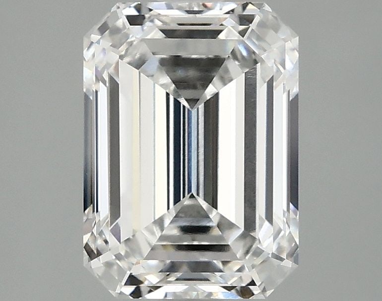 Loose Diamond - EMERALD 2.57ct E VVS2: Loose Diamond - EMERALD 2.57ct E VVS2 Source: This is a real non-mined Diamond that has been grown in a lab Shape: EMERALD Carats: 2.57 Color: E Clarity: VVS2 Certification: IGI Video: