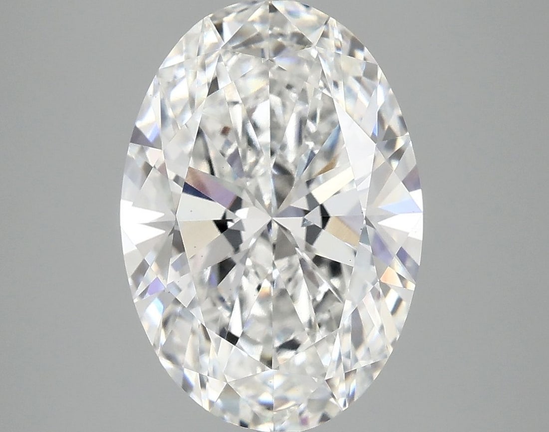 Loose Diamond - OVAL 4.0ct E VS1: Loose Diamond - OVAL 4.0ct E VS1 Source: This is a real non-mined Diamond that has been grown in a lab Shape: OVAL Carats: 4.0 Color: E Clarity: VS1 Certification: IGI Video:
