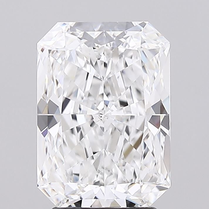 Loose Diamond - RADIANT 2.86ct D VVS1: Loose Diamond - RADIANT 2.86ct D VVS1 Source: This is a real non-mined Diamond that has been grown in a lab Shape: RADIANT Carats: 2.86 Color: D Clarity: VVS1 Certification: IGI Video: