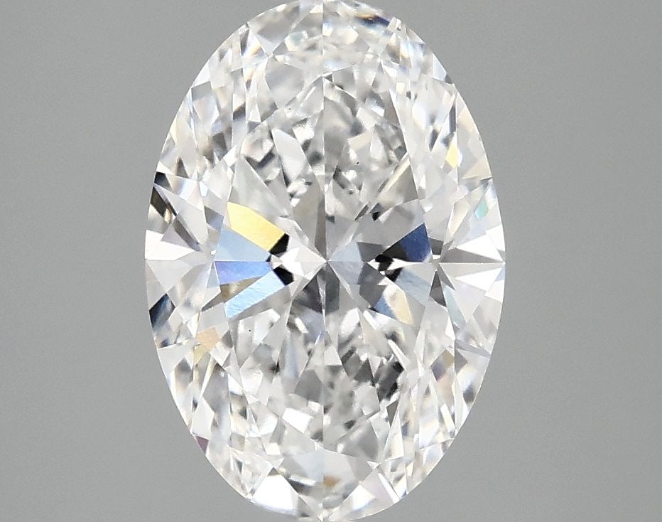 Loose Diamond - OVAL 2.5ct D VS1: Loose Diamond - OVAL 2.5ct D VS1 Source: This is a real non-mined Diamond that has been grown in a lab Shape: OVAL Carats: 2.5 Color: D Clarity: VS1 Certification: IGI Video: