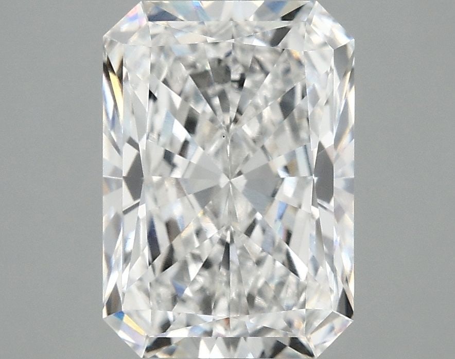 Loose Diamond - RADIANT 3.09ct E VS1: Loose Diamond - RADIANT 3.09ct E VS1 Source: This is a real non-mined Diamond that has been grown in a lab Shape: RADIANT Carats: 3.09 Color: E Clarity: VS1 Certification: IGI Video:
