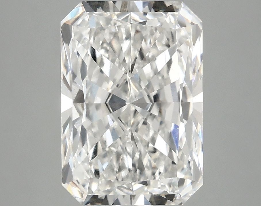 Loose Diamond - RADIANT 3.08ct F VVS2: Loose Diamond - RADIANT 3.08ct F VVS2 Source: This is a real non-mined Diamond that has been grown in a lab Shape: RADIANT Carats: 3.08 Color: F Clarity: VVS2 Certification: IGI Video: