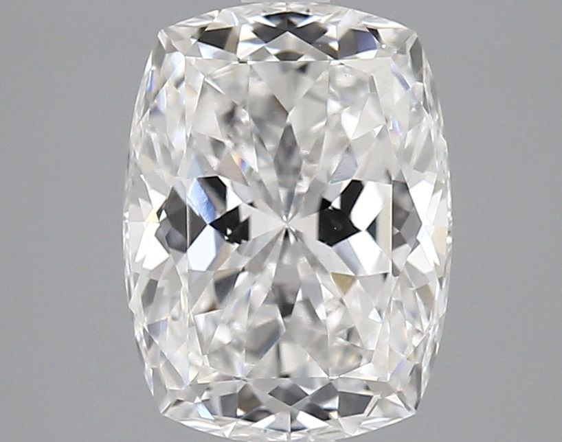 Loose Diamond - CUSHION MODIFIED 2.6ct E VVS2: Loose Diamond - CUSHION MODIFIED 2.6ct E VVS2 Source: This is a real non-mined Diamond that has been grown in a lab Shape: CUSHION MODIFIED Carats: 2.6 Color: E Clarity: VVS2 Certification: IGI The Di